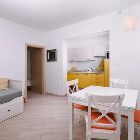 Apartments Mely Razanac Exterior photo